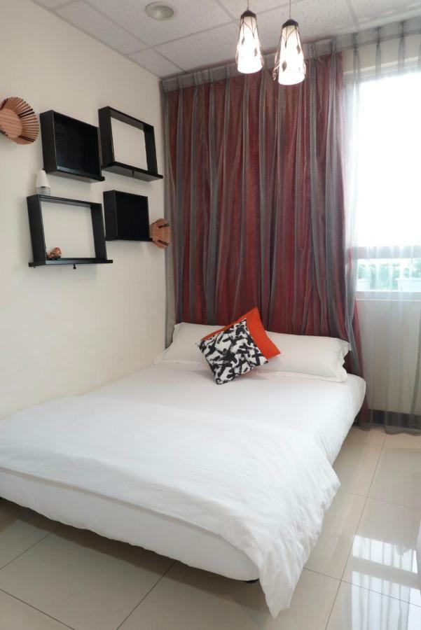 斑比bambi Hotel Tainan Exterior foto